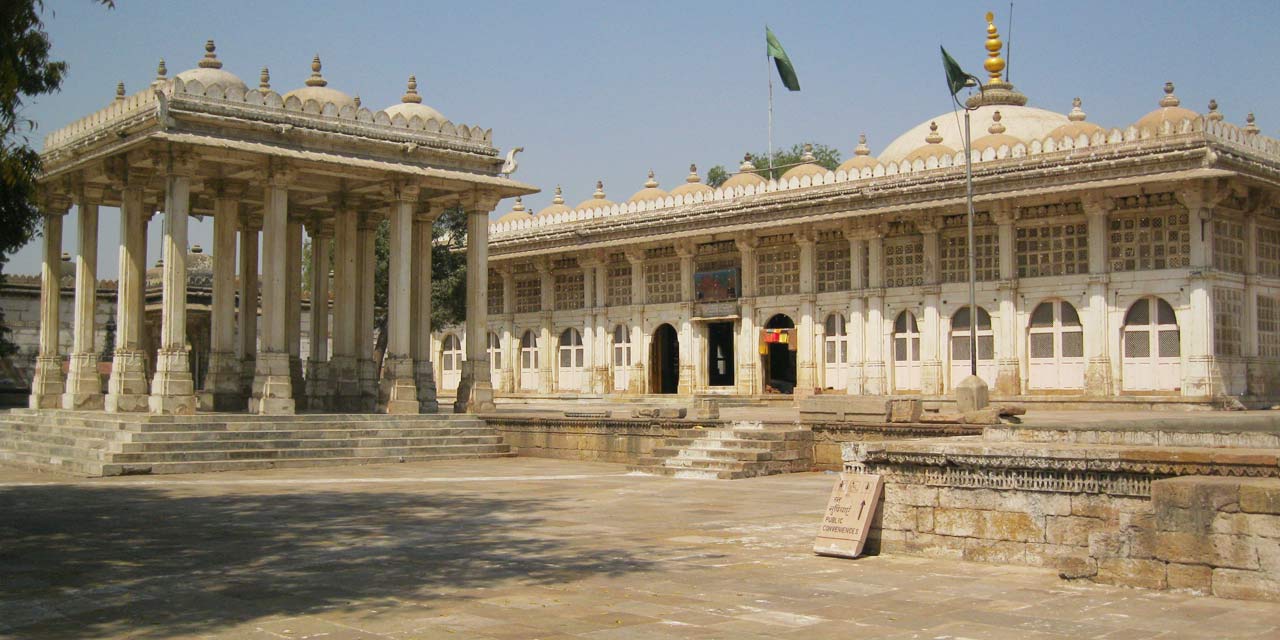 sarkhej-roza-img